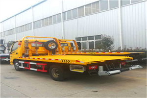 闽侯附近拖车救援搭电